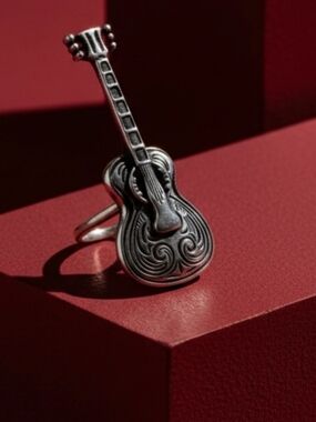 Silver Guitar-Shaped Ring for Women